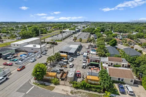 5913 Georgia Avenue West Palm Beach FL 33405