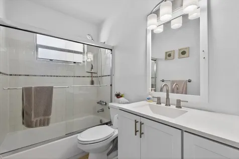 110 NE 30th Street Pompano Beach FL 33064