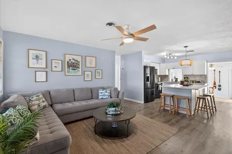 110 NE 30th Street Pompano Beach FL 33064