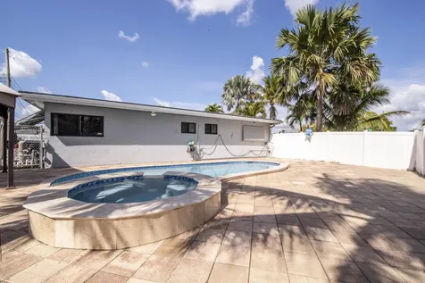 1409 Nw 58th Avenue Margate FL 33063