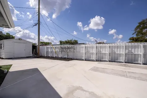 1409 Nw 58th Avenue Margate FL 33063