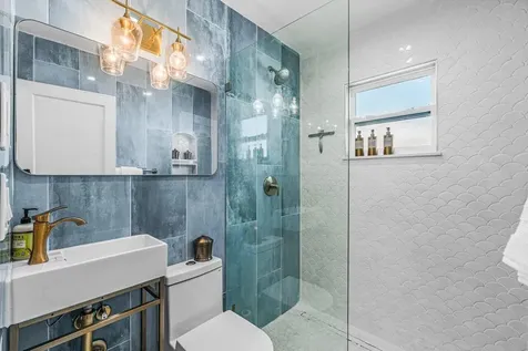 423 W Ocean Avenue Lantana FL 33462