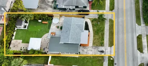 423 W Ocean Avenue Lantana FL 33462