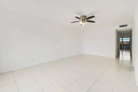 5816 S Bond Drive West Palm Beach FL 33415
