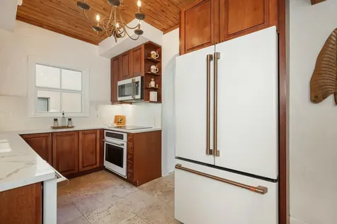 137 Edgewood Drive West Palm Beach FL 33405