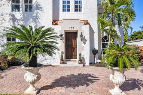 137 Edgewood Drive West Palm Beach FL 33405