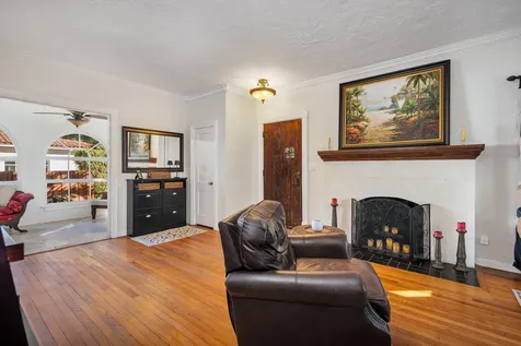 137 Edgewood Drive West Palm Beach FL 33405