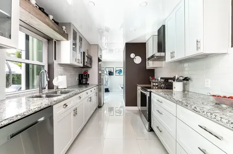 2630 Ne 51st Court Lighthouse Point FL 33064