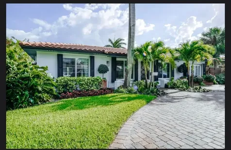 2630 Ne 51st Court Lighthouse Point FL 33064