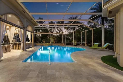 1811 Breakers West Court West Palm Beach FL 33411