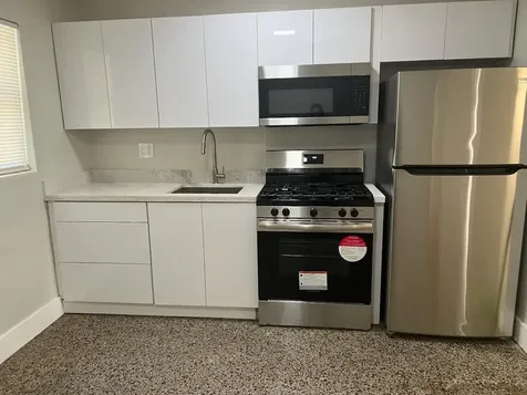 2102 Delaware Avenue Fort Pierce FL 34950