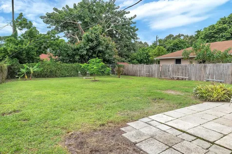 4882 Jefferson Road Delray Beach FL 33445