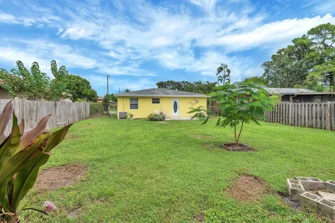 4882 Jefferson Road Delray Beach FL 33445
