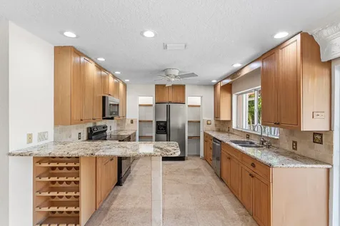 451 Ne 25th Terrace Boca Raton FL 33431