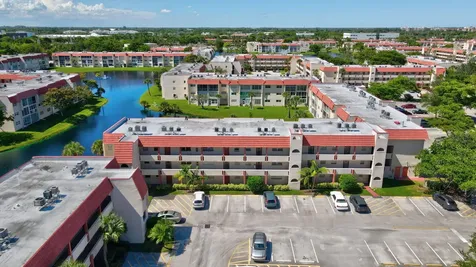 2751 E Sunrise Lakes Drive Sunrise FL 33322