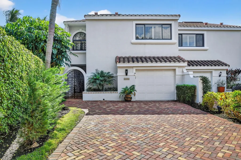 5586 N Ocean Boulevard Ocean Ridge FL 33435