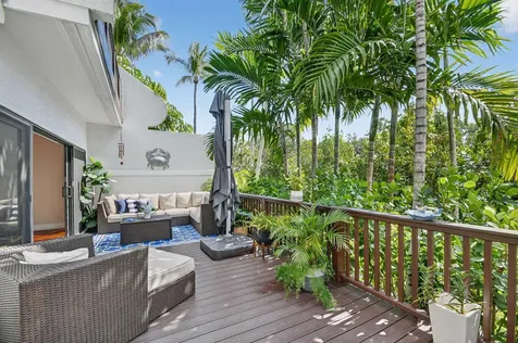 5586 N Ocean Boulevard Ocean Ridge FL 33435