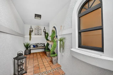 5586 N Ocean Boulevard Ocean Ridge FL 33435