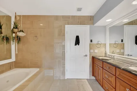 5586 N Ocean Boulevard Ocean Ridge FL 33435