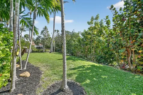 5586 N Ocean Boulevard Ocean Ridge FL 33435