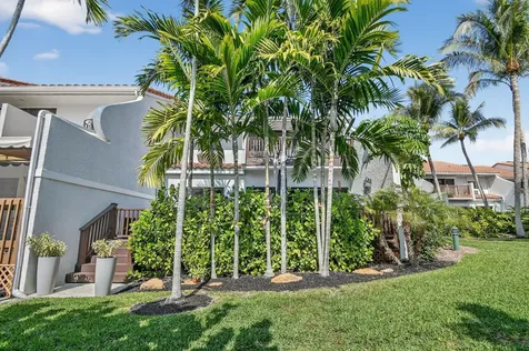 5586 N Ocean Boulevard Ocean Ridge FL 33435