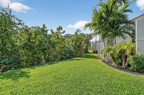 5586 N Ocean Boulevard Ocean Ridge FL 33435