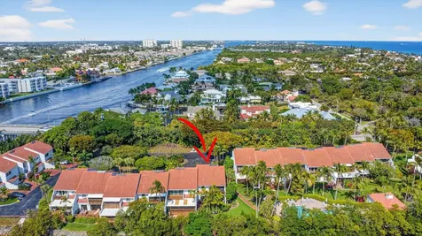 5586 N Ocean Boulevard Ocean Ridge FL 33435