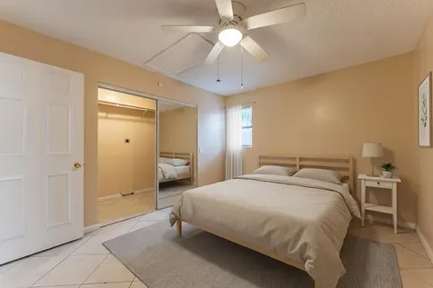 7370 Sunny Hills Terrace Lake Worth FL 33462