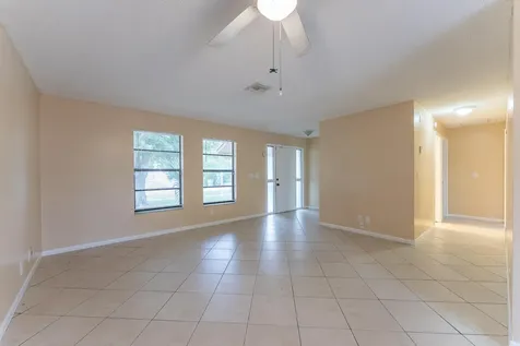 7370 Sunny Hills Terrace Lake Worth FL 33462