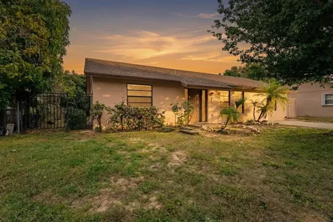 7370 Sunny Hills Terrace Lake Worth FL 33462