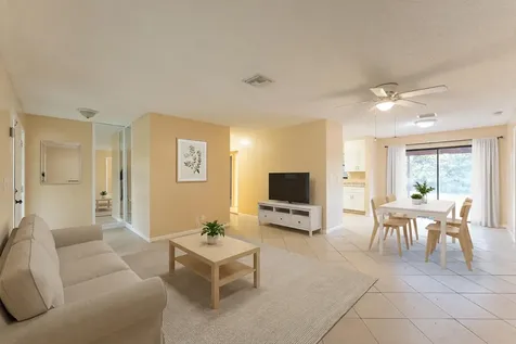 7370 Sunny Hills Terrace Lake Worth FL 33462
