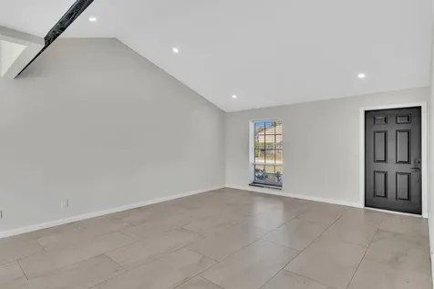 8316 Huntsman Place Boca Raton FL 33433