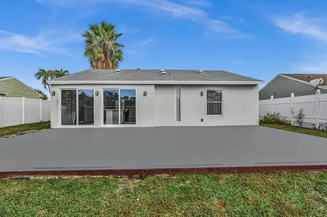 8316 Huntsman Place Boca Raton FL 33433