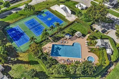 8316 Huntsman Place Boca Raton FL 33433