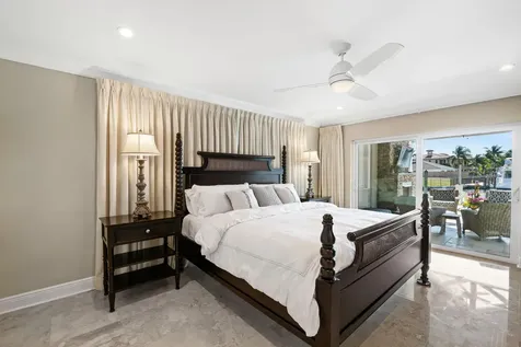 3200 Ne 56th Court Fort Lauderdale FL 33308