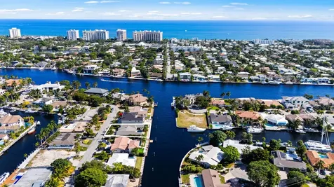 3200 Ne 56th Court Fort Lauderdale FL 33308