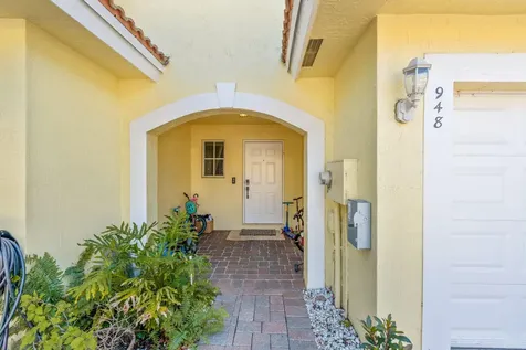 948 Imperial Lake Road West Palm Beach FL 33413