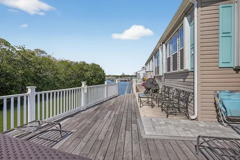 5367 Montego Circle Hutchinson Island FL 34949