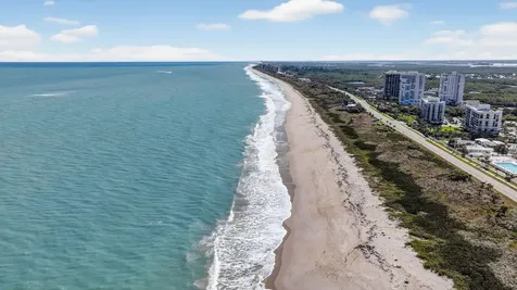 5367 Montego Circle Hutchinson Island FL 34949