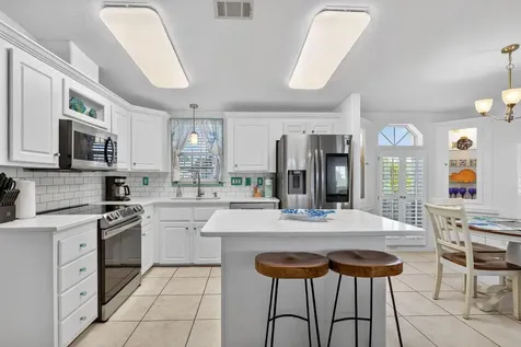 5367 Montego Circle Hutchinson Island FL 34949