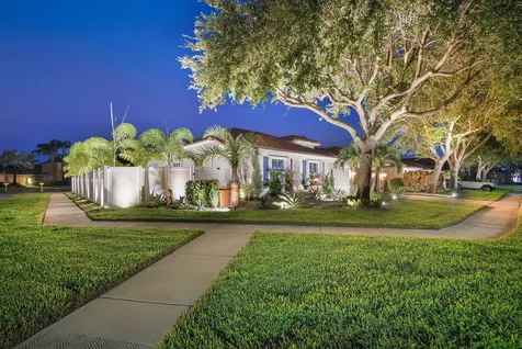 6405 Shadow Creek Village Circle Lake Worth FL 33463