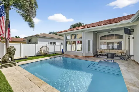 6405 Shadow Creek Village Circle Lake Worth FL 33463