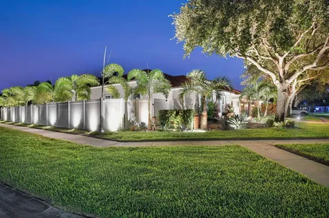 6405 Shadow Creek Village Circle Lake Worth FL 33463