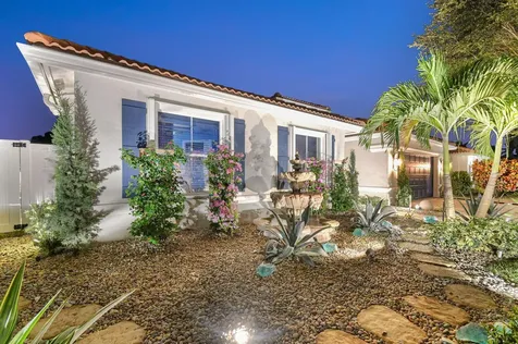 6405 Shadow Creek Village Circle Lake Worth FL 33463