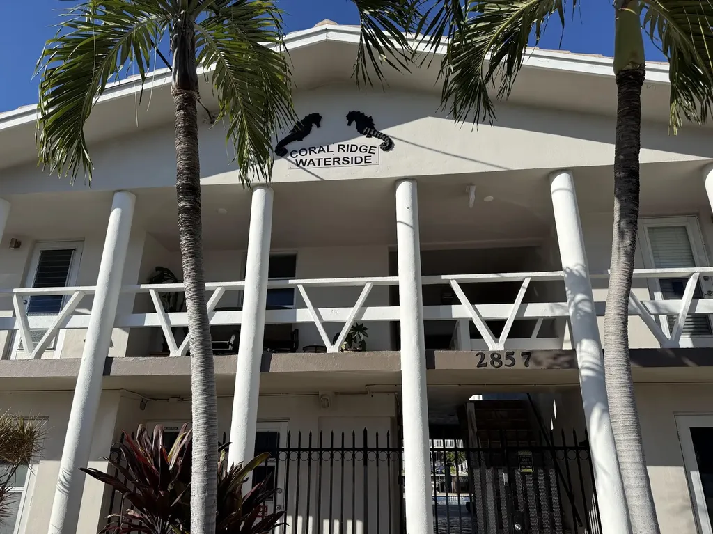 2857 Ne 32nd Street Fort Lauderdale FL 33306