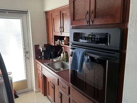 2857 Ne 32nd Street Fort Lauderdale FL 33306