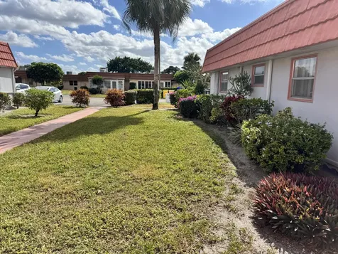 277 Seville L Delray Beach FL 33446