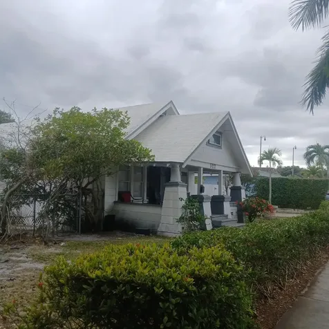 522 49th Street Palm Beach FL 33480