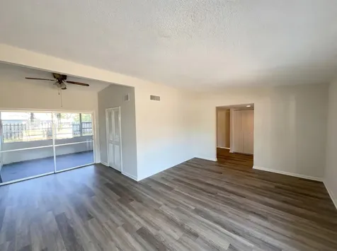 141 Se Calmoso Drive Port Saint Lucie FL 34983