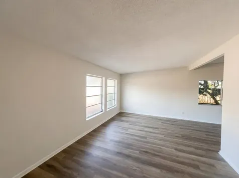 141 Se Calmoso Drive Port Saint Lucie FL 34983